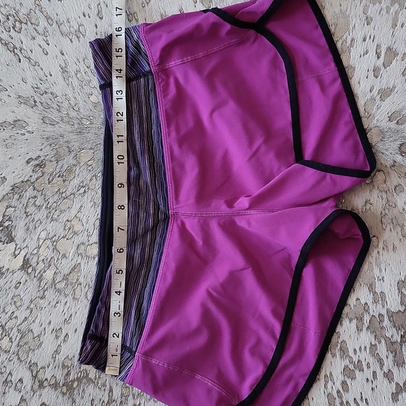Lululemon Run Speed Shorts Space Dye Ultraviolet Sz8 - Picture 3 of 6